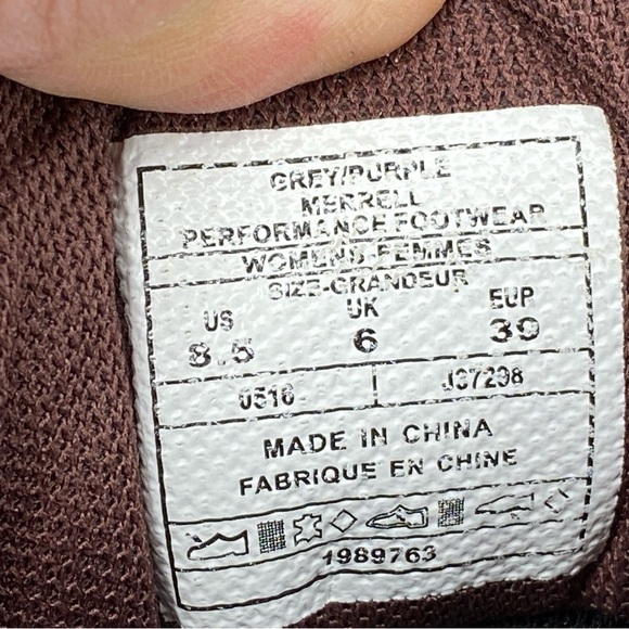 Women’s Merrell purple ankle hiking shoe Vibram select dry size 8.5 - Picture 5 of 10